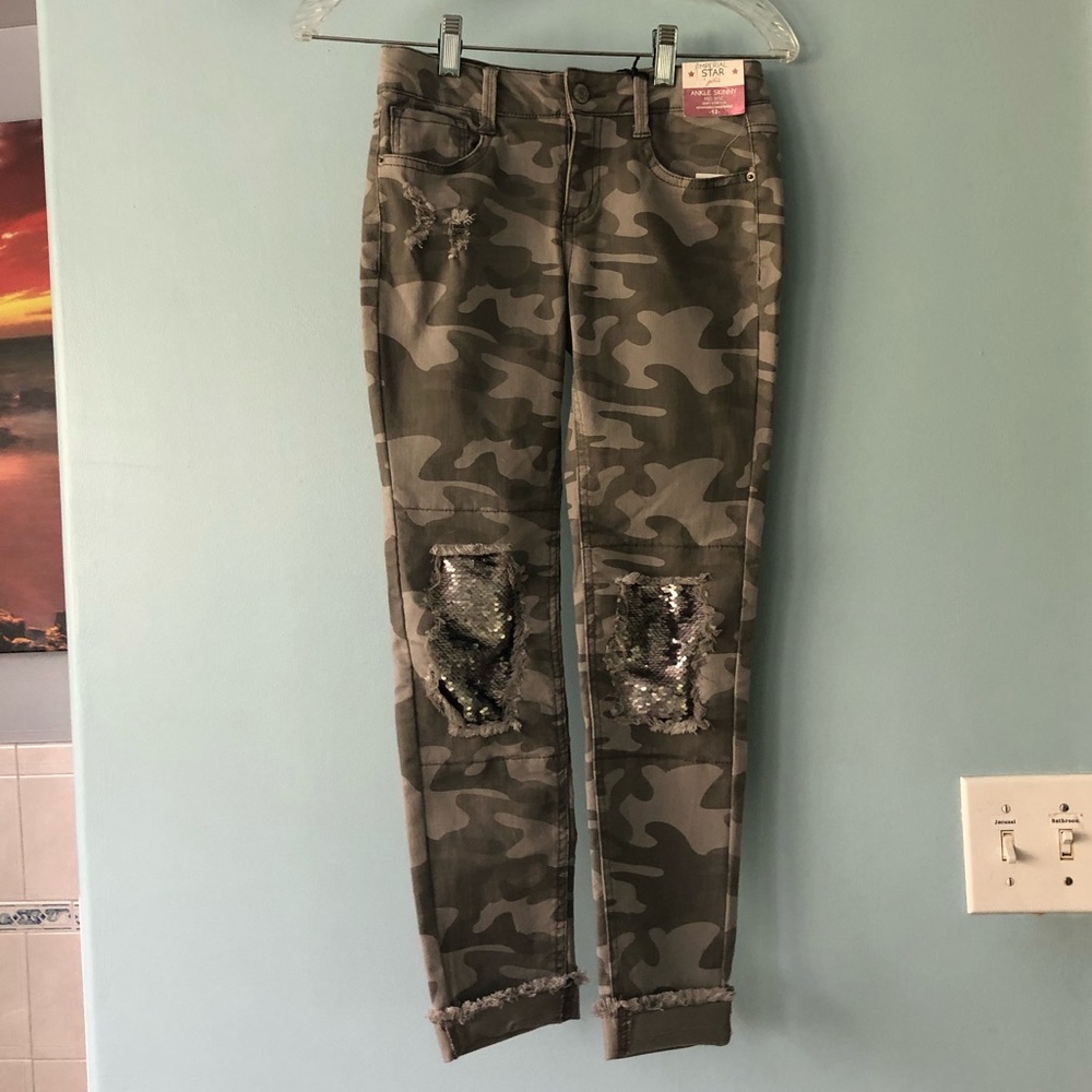 🔴 5/$25 ~ Camouflage pants for Girl’s by Imperial Star
